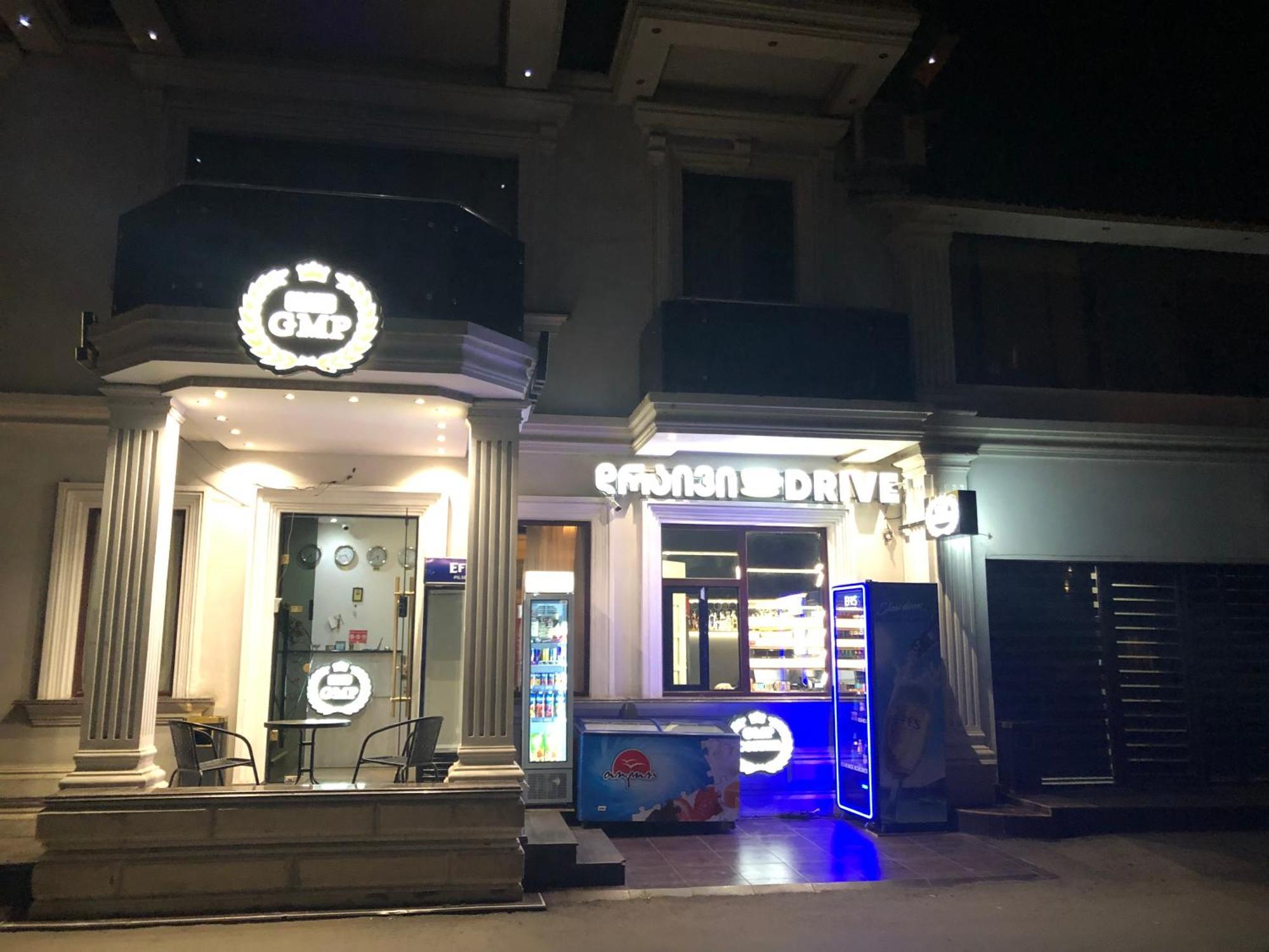 Hotel Grand Gmp Tiflis Exterior foto